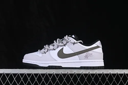 All categories Nk SB Dunk Series Nk SB Dunk Low High-end customized low-top sneakers Nike SB Dunk Low Black and gray straps Low-top casual sneakers CW1590-100